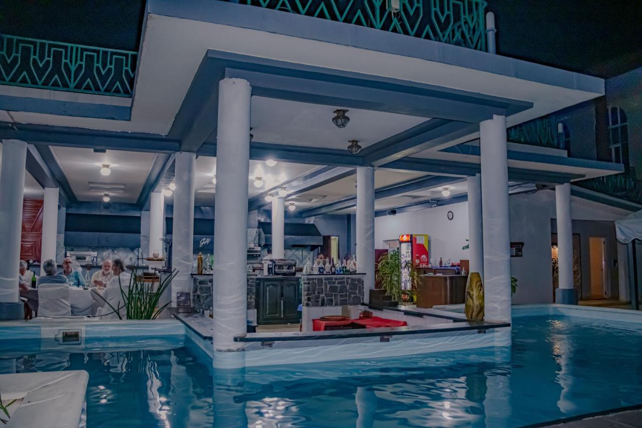 Le Grand Hotel Diego Antsiranana ภายนอก รูปภาพ