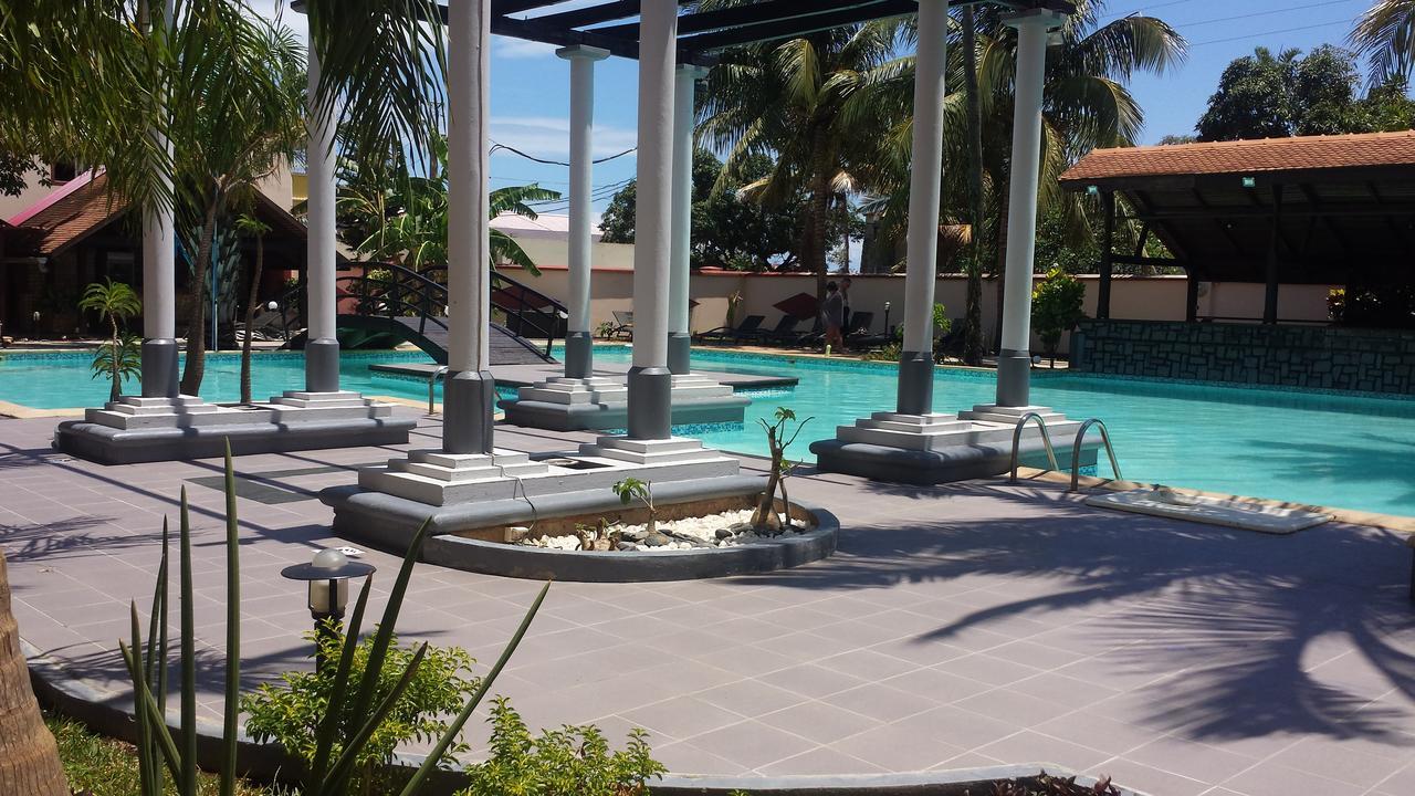 Le Grand Hotel Diego Antsiranana ภายนอก รูปภาพ