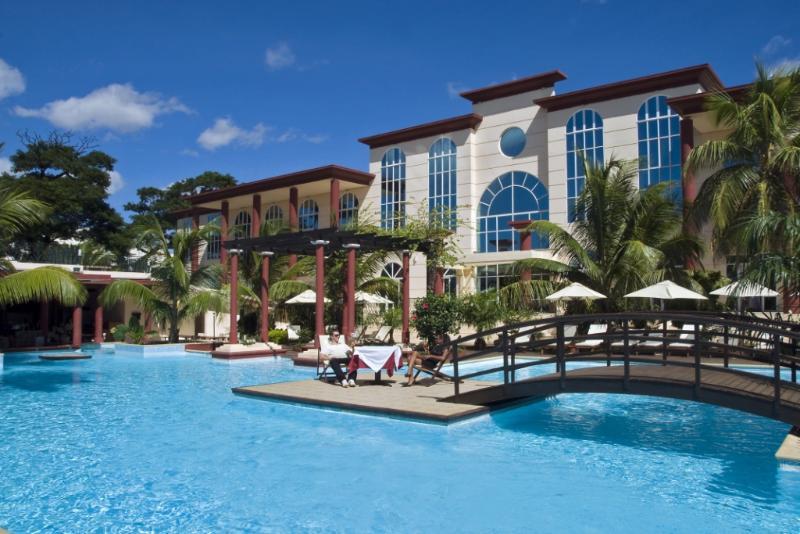 Le Grand Hotel Diego Antsiranana ภายนอก รูปภาพ