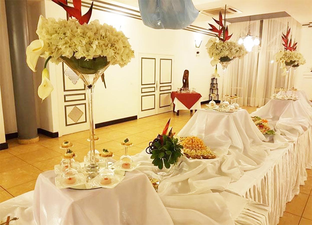 Le Grand Hotel Diego Antsiranana ภายนอก รูปภาพ