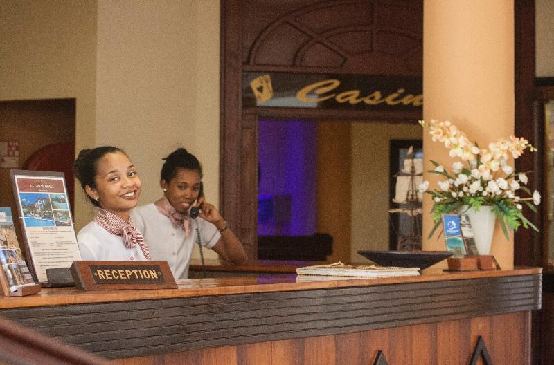 Le Grand Hotel Diego Antsiranana ภายนอก รูปภาพ