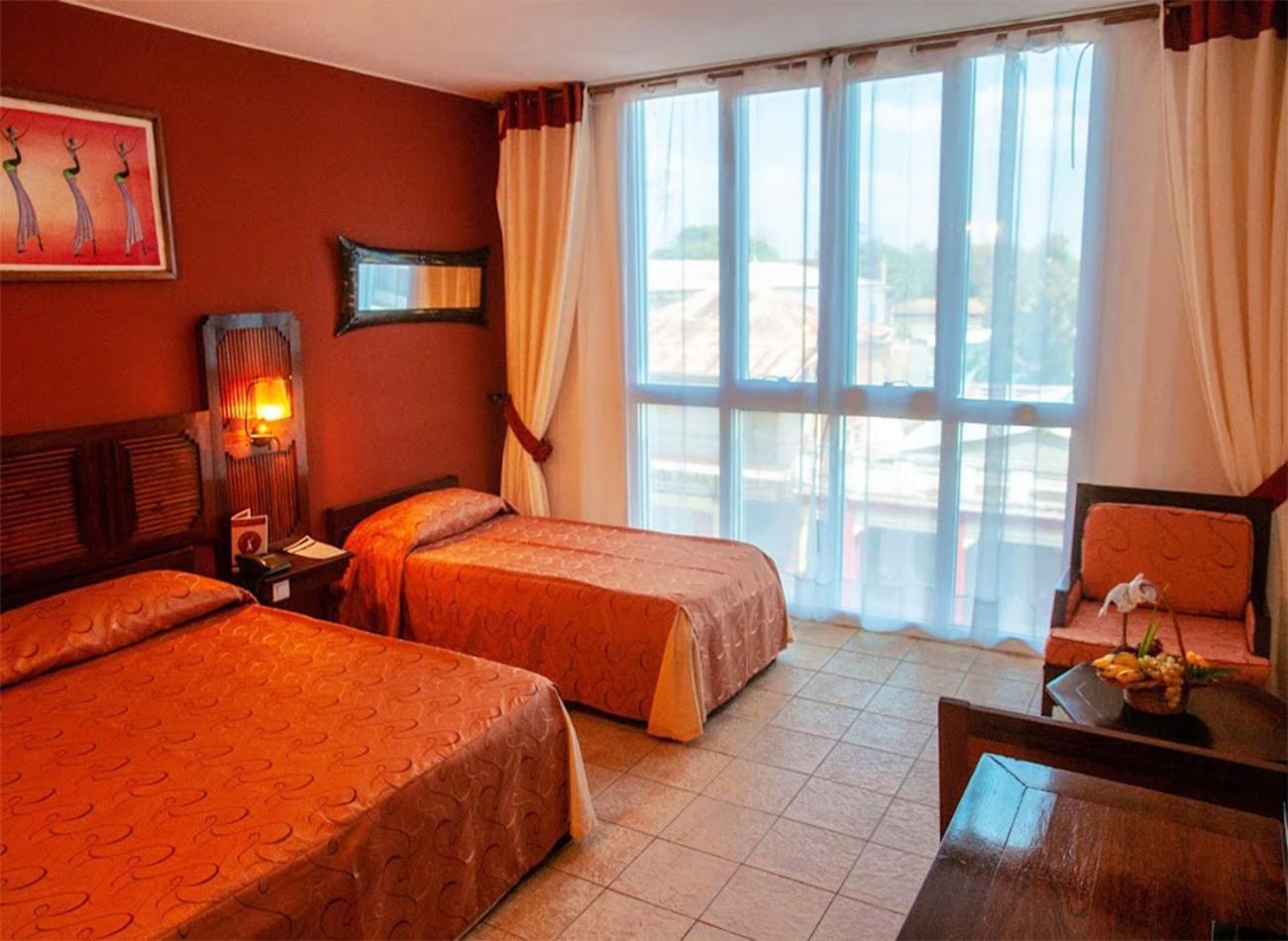 Le Grand Hotel Diego Antsiranana ภายนอก รูปภาพ